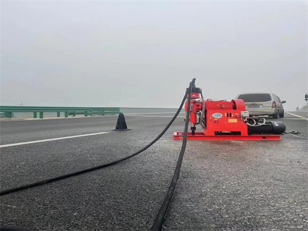 临猗马路路基路面开裂下沉注浆加固灌浆